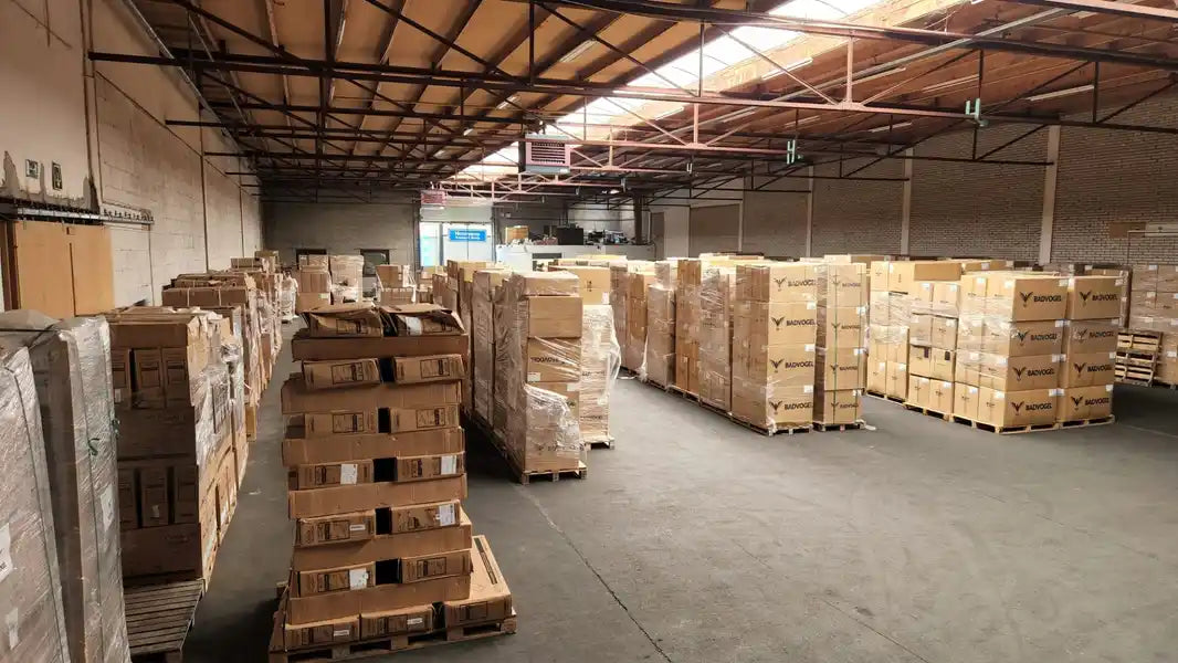 Magazijn van Badkamertien in Roosendaal